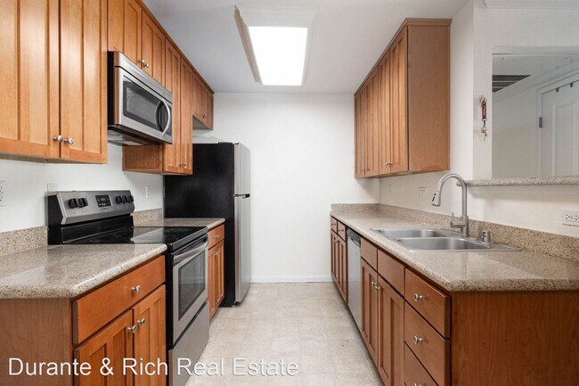 190 Chambers St El Cajon, CA 92020 photo 5