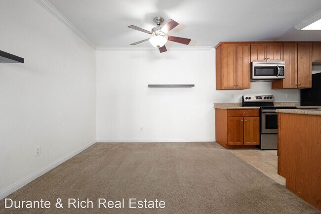 190 Chambers St El Cajon, CA 92020 photo 4