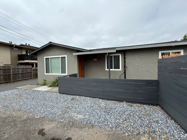 2831-2839 Soscol Ave Napa, CA 94558 photo 2