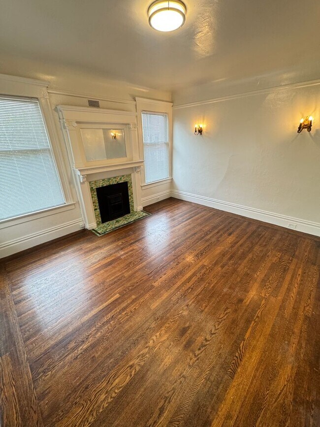 1118 Waller St San Francisco, CA 94117 photo 4