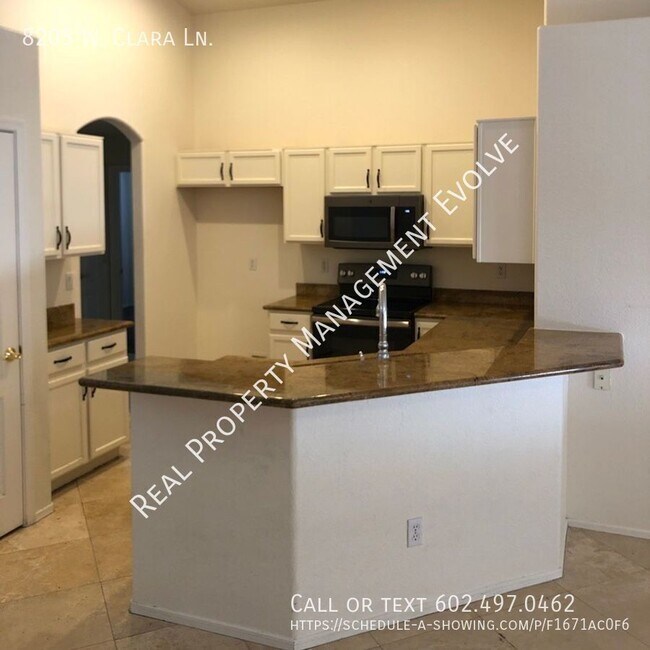 8205 W Clara Ln Peoria, AZ 85382 photo 5