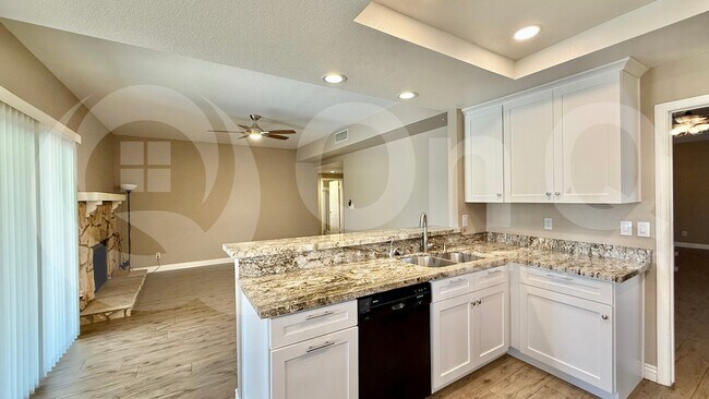 5407 E Fountain Cir Mesa, AZ 85205 photo 2