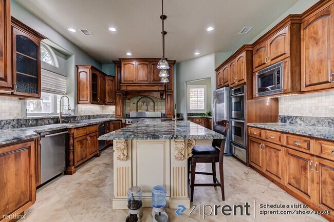 42500 Shaw Ln Murrieta, CA 92562 photo 5