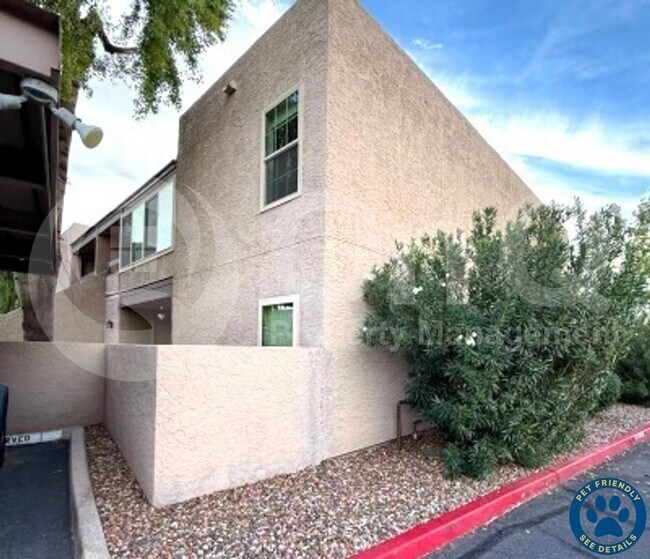 5998 N 78th St Scottsdale, AZ 85250 photo 3