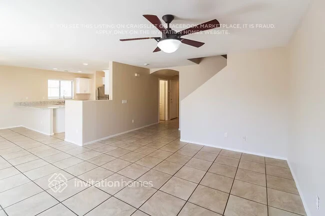 10821 W Taft St Phoenix, AZ 85037 photo 4