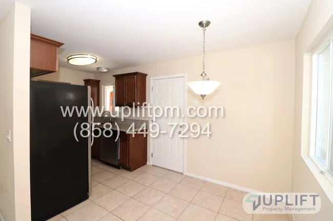 444 Foussat Rd Oceanside, CA 92054 photo 5