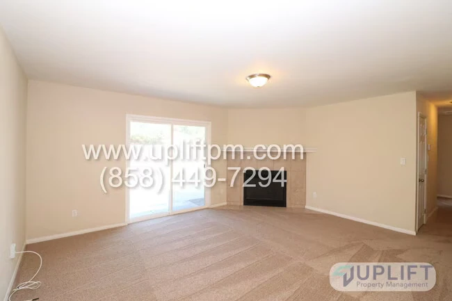 444 Foussat Rd Oceanside, CA 92054 photo 3