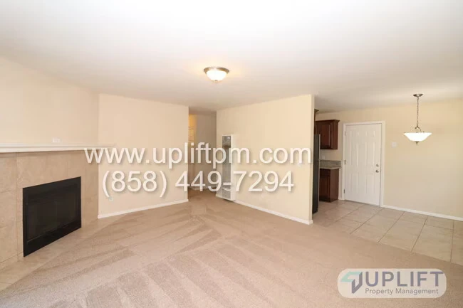 444 Foussat Rd Oceanside, CA 92054 photo 4