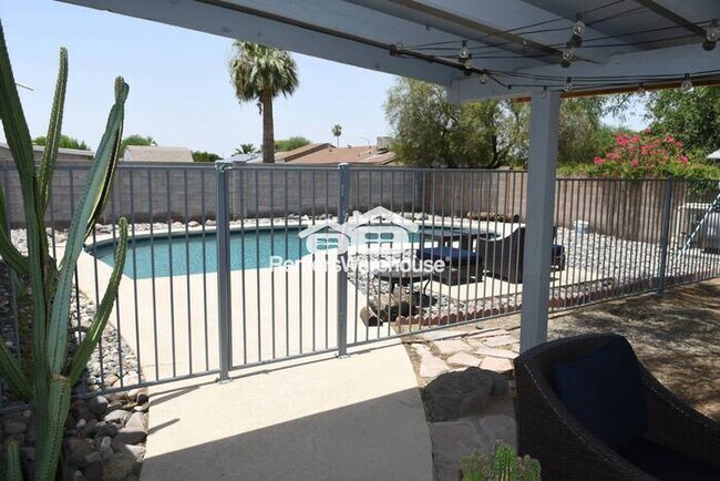 1550 W Pershing Ave Phoenix, AZ 85029 photo 4