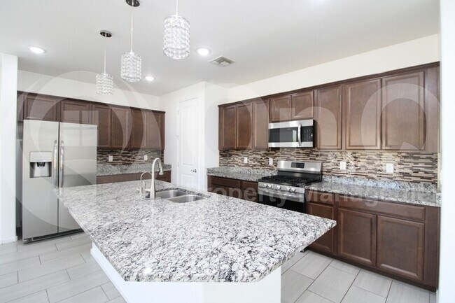 20824 N 40th Ln Glendale, AZ 85308 photo 5