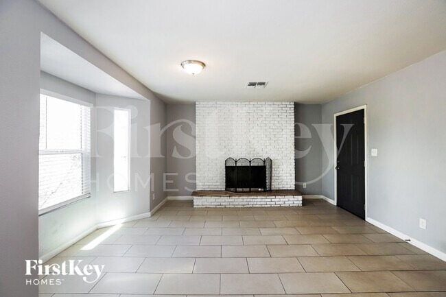 6008 S 45th Pl Phoenix, AZ 85042 photo 5