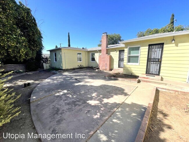 2543 Washington St Lemon Grove, CA 91945 photo 2