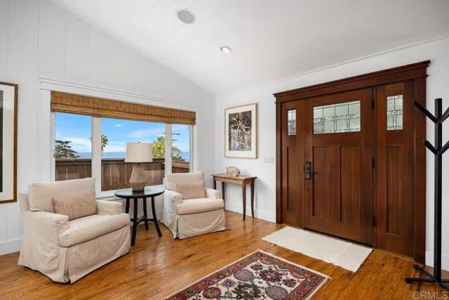 335 10th St Del Mar, CA 92014 photo 2