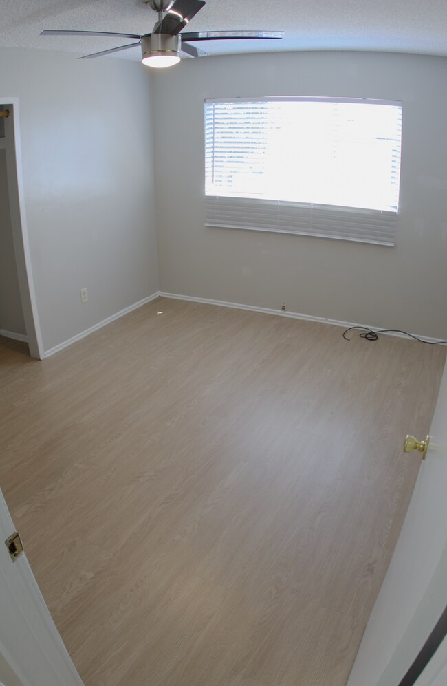 5048 54th St San Diego, CA 92115 photo 5