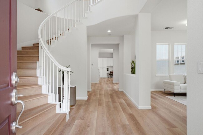 4193 Stewart Ln Santa Clara, CA 95054 photo 3
