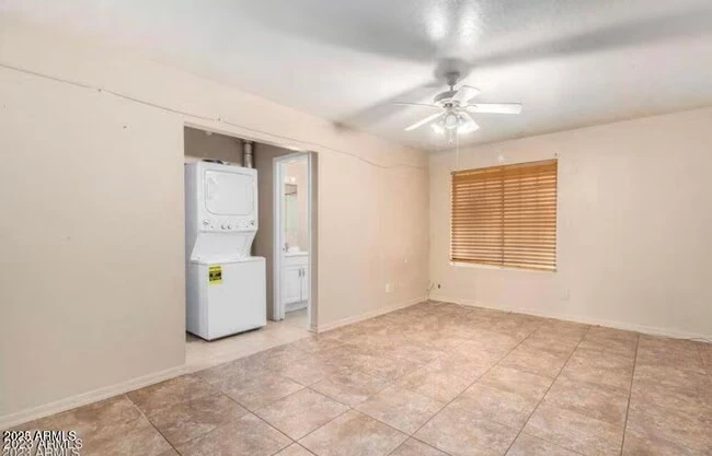 7101 N 36th Ave Phoenix, AZ 85051 photo 3