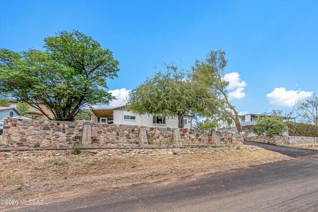 730 N Robles Rd Oracle, AZ 85623 photo 4