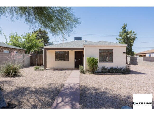 2449 E Fairmount Ave Phoenix, AZ 85016 photo 2