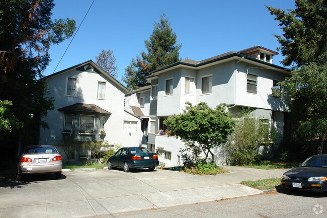 1432-1434 Arch St. photo 2