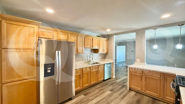 3830 W Cavalier Dr Phoenix, AZ 85019 photo 3