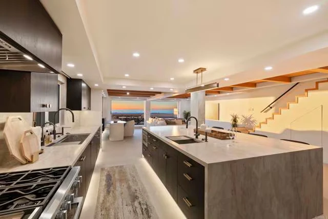 2016 Ocean Front Del Mar, CA 92014 photo 4