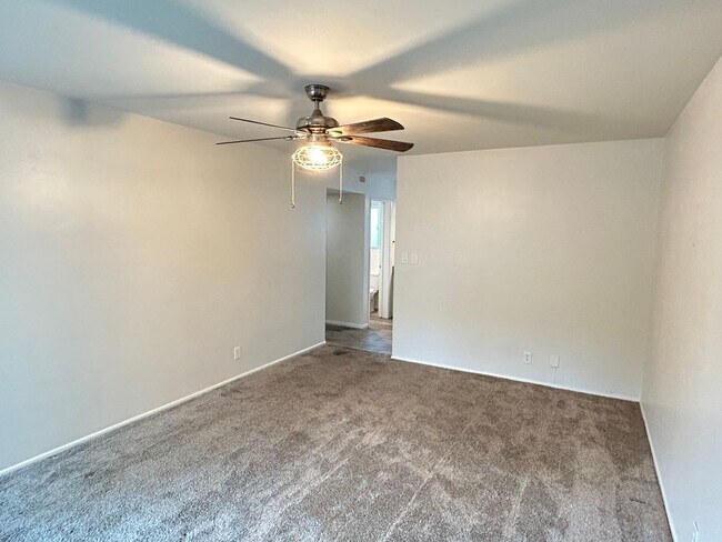 100 W Maryland Ave Phoenix, AZ 85013 photo 5