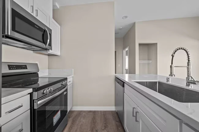 6211 Mesita Dr San Diego, CA 92115 photo 5