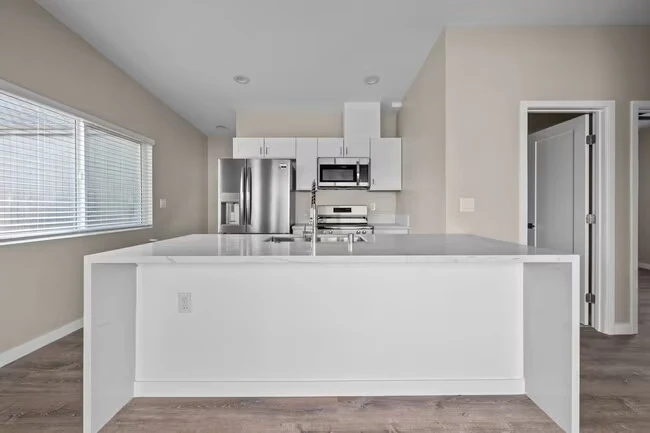 6211 Mesita Dr San Diego, CA 92115 photo 4