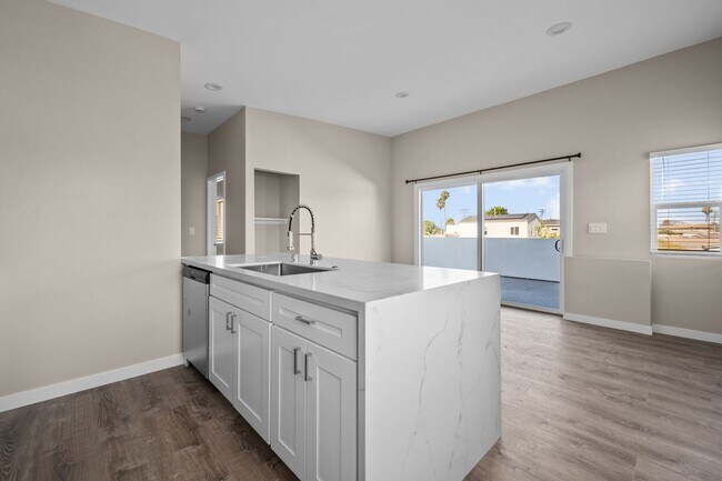 6211 Mesita Dr San Diego, CA 92115