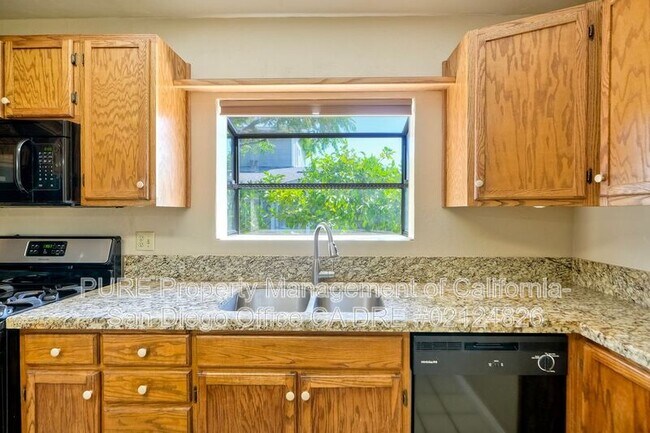 144 E 11th Ave Escondido, CA 92025 photo 4