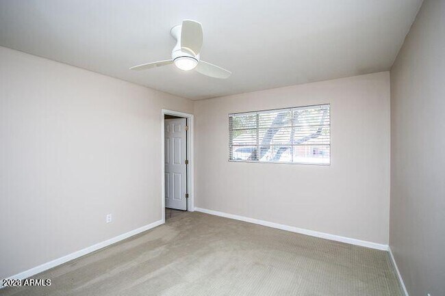 7326 E Vernon Ave photo 3