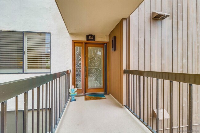1145 Pacific Beach Dr San Diego, CA 92109 photo 3