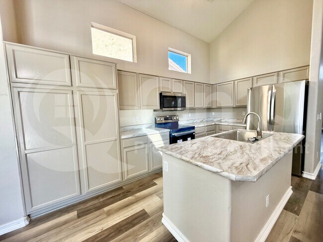 10378 E Saltillo Dr photo 4