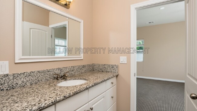 1327 Holly Ave Imperial Beach, CA 91932 photo 5