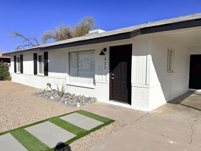 522 W 19th St Tempe, AZ 85281 photo 4