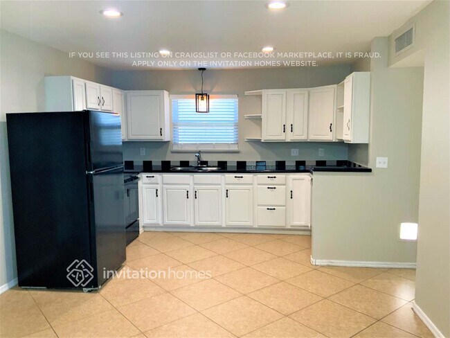 4777 W Tonto Dr Glendale, AZ 85308 photo 4
