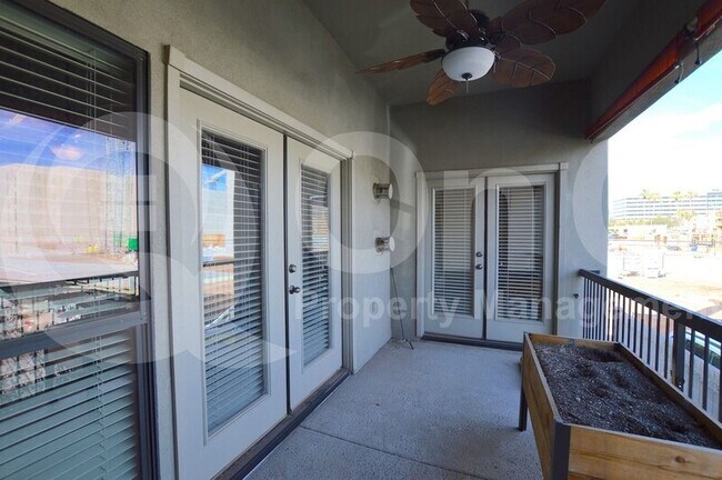 4533 N 22nd St Phoenix, AZ 85016 photo 2