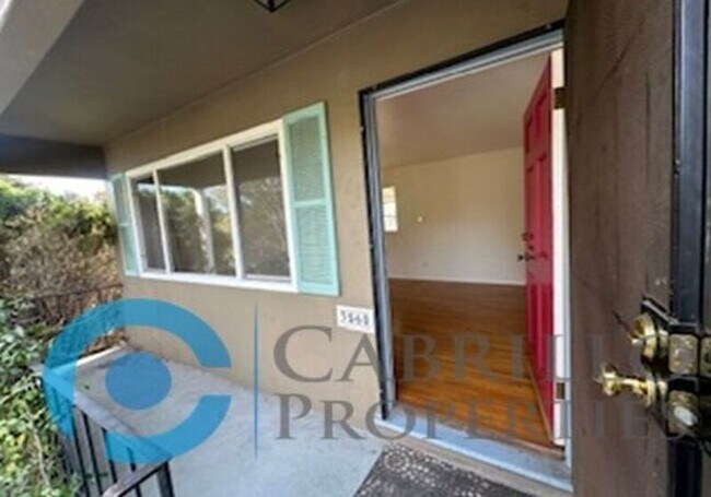 3560 38th St San Diego, CA 92105 photo 2