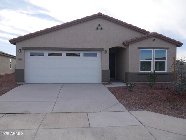 1397 E Peggy Dr photo 4