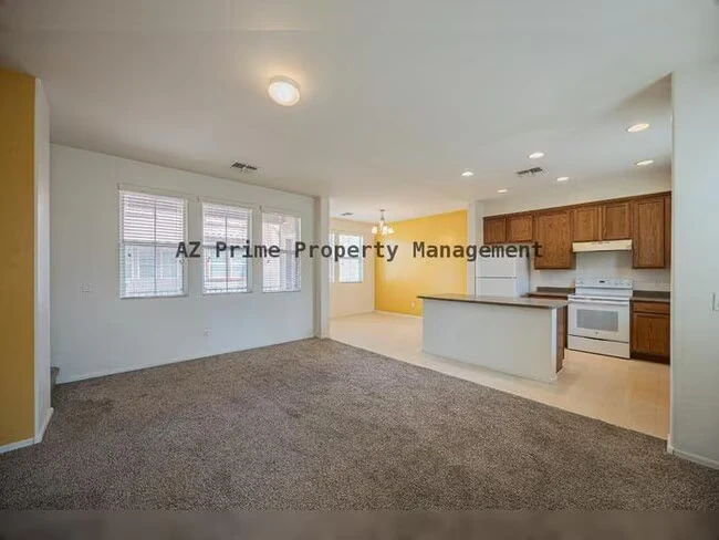 2032 N 78th Glen Phoenix, AZ 85035 photo 3