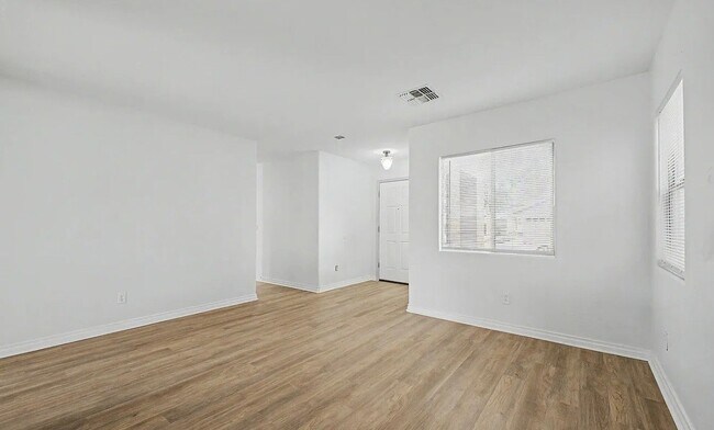 1231 W Wilson Ave Coolidge, AZ 85128 photo 2