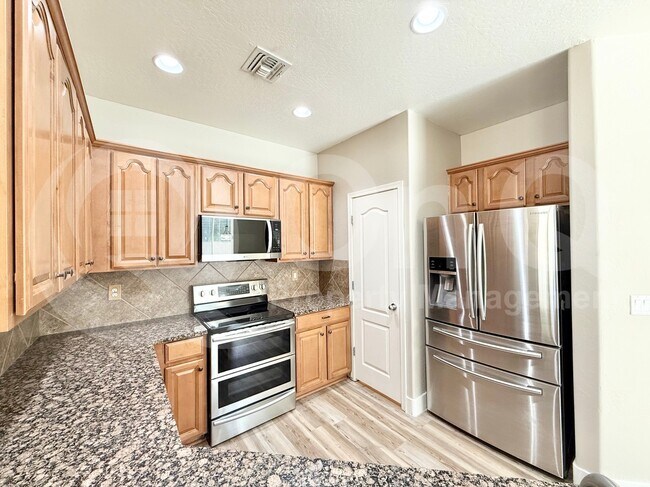 3690 E Longhorn St San Tan Valley, AZ 85140 photo 4