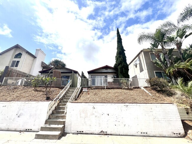 2160 Grand Ave San Diego, CA 92109 photo 4