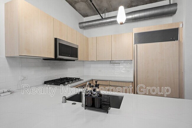 877 Island Ave San Diego, CA 92101 photo 5