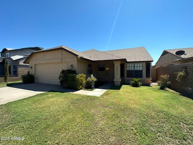 3411 West Monona Drive, Phoenix, AZ 85027 photo 2