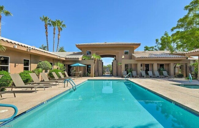 7009 E Acoma Dr Scottsdale, AZ 85254 photo 5