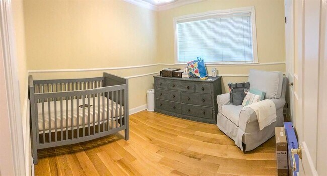 1513 Williams Ave Belmont, CA 94002 photo 4