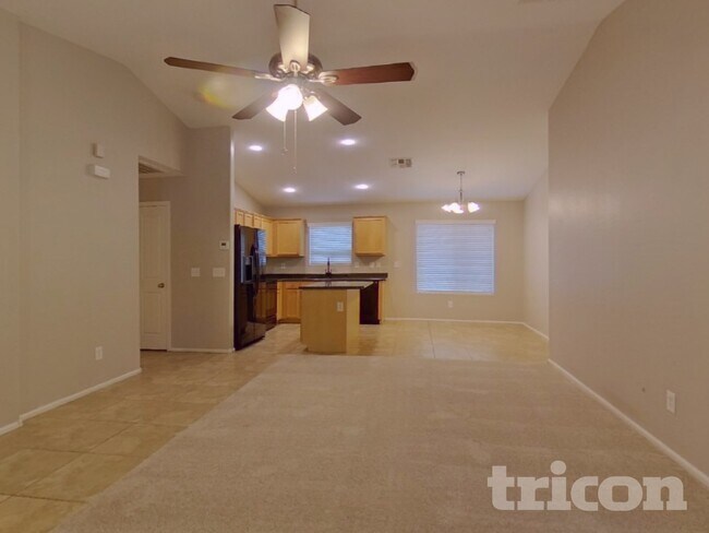 28876 N Coal Ave San Tan Valley, AZ 85143 photo 3