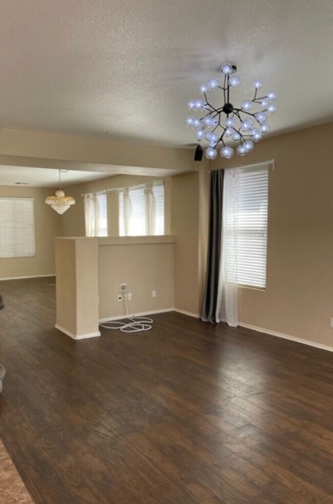 6302 S Onyx Dr Chandler, AZ 85249 photo 3