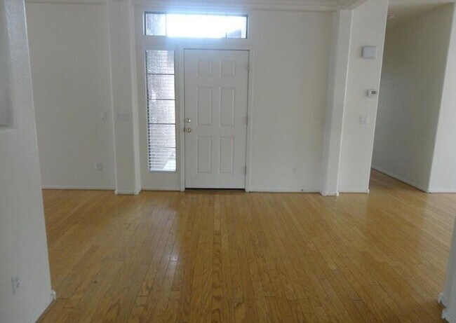 15782 N 162 Ln Surprise, AZ 85374 photo 2